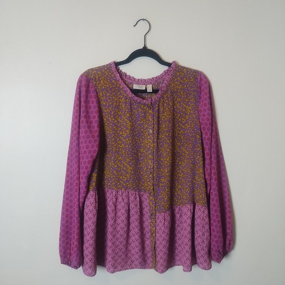 LOGO by Lori Goldstein Tops - LOGO Lori‎ Goldstein Purple Floral Peasant Button Up Blouse Sz M Boho Oversized